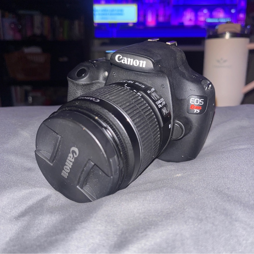 Cannon EOS T5